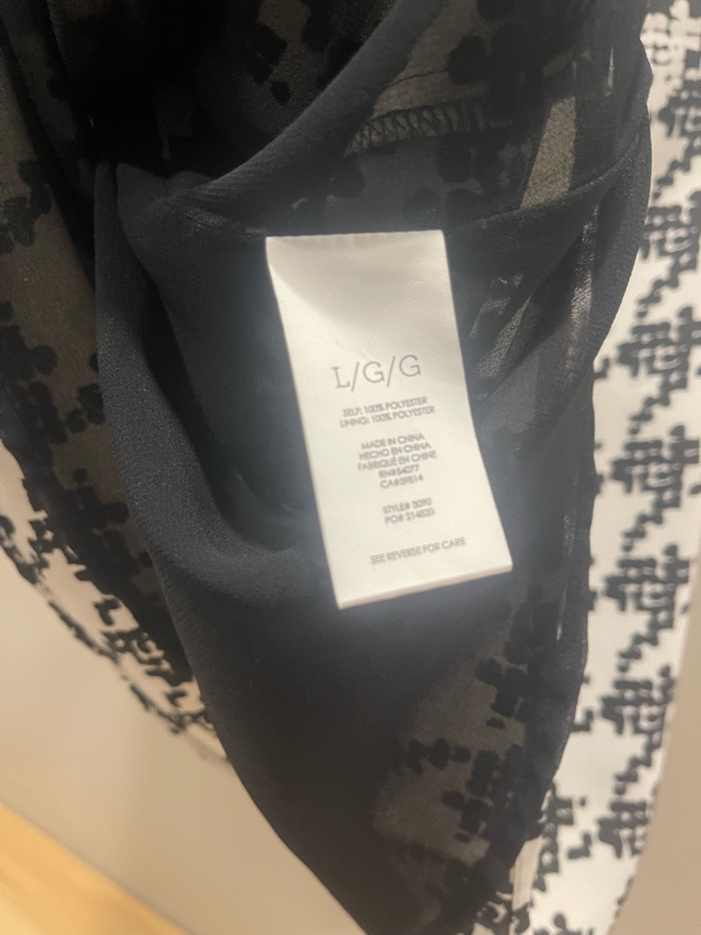 CAbi Houndstooth Sleeveless Shell Blouse Quiet Luxury Office Classic L - Picture 4 of 4